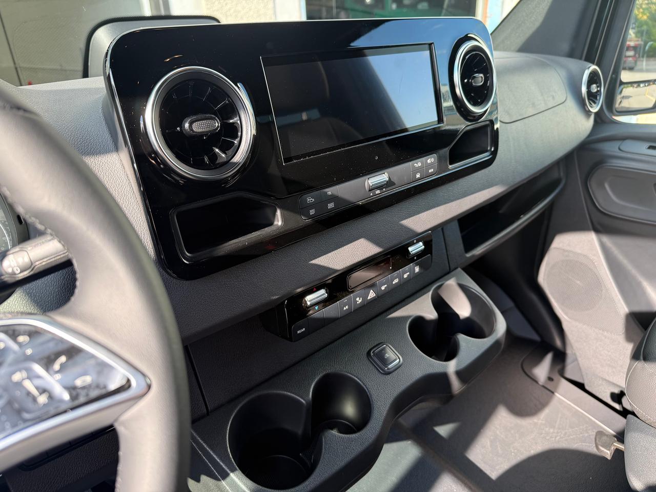 2025 Mercedes-Benz Sprinter 2500 HighRoof I4 Diesel HO 170" 16-Seater Full-PPF Photo