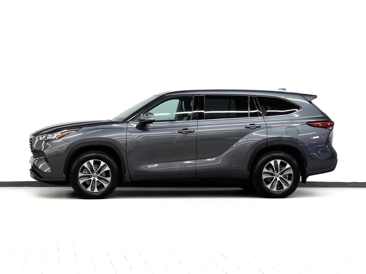 2021 Toyota Highlander XSE AWD | Leather | Sunroof | BSM | ACC | CarPlay Photo