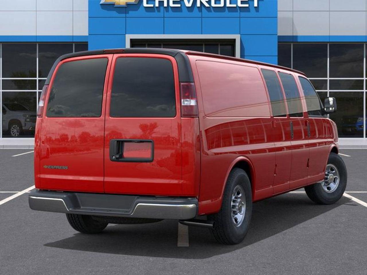 2026 Chevrolet Express 2500 Work Van Photo3
