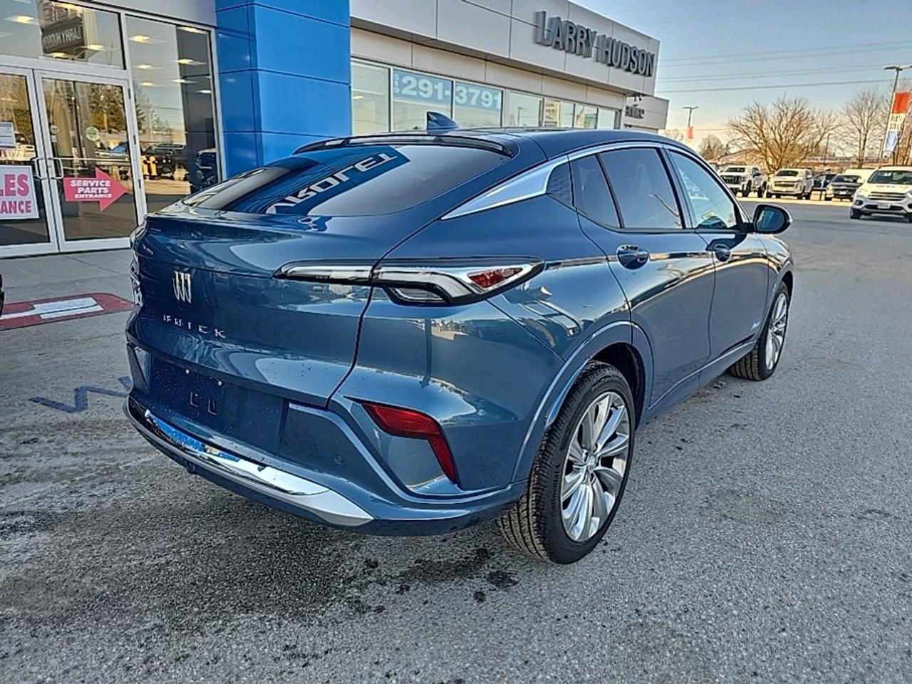 2025 Buick Envista Avenir Photo