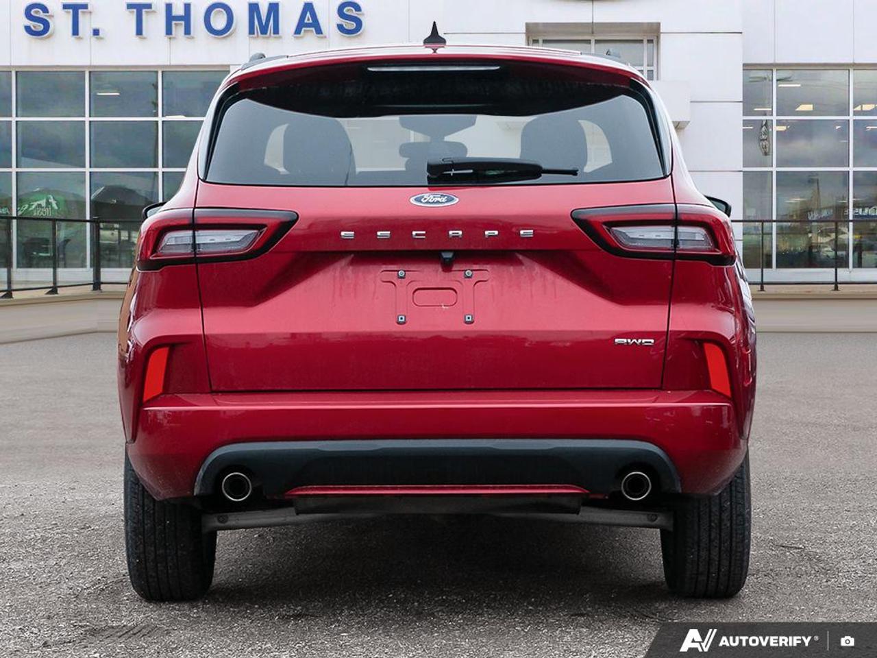 2024 Ford Escape ST-Line Photo4