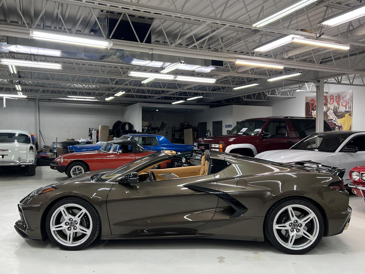 2020 Chevrolet Corvette 2dr Stingray w/3LT, Z51 Photo3