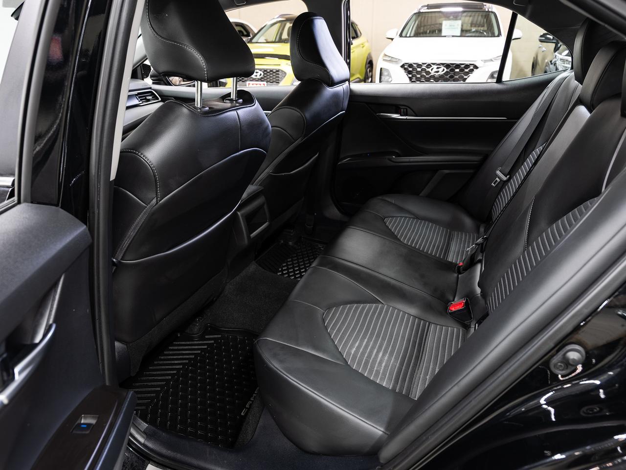 2024 Toyota Camry SE | Leather | LaneDep | Heated Seats | CarPlay