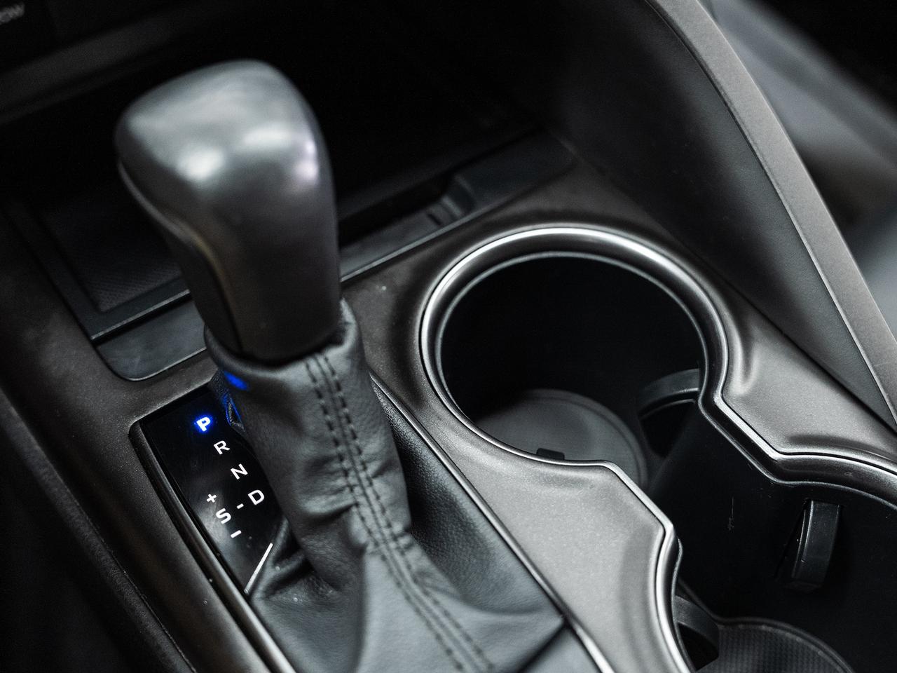 2024 Toyota Camry SE | Leather | LaneDep | Heated Seats | CarPlay