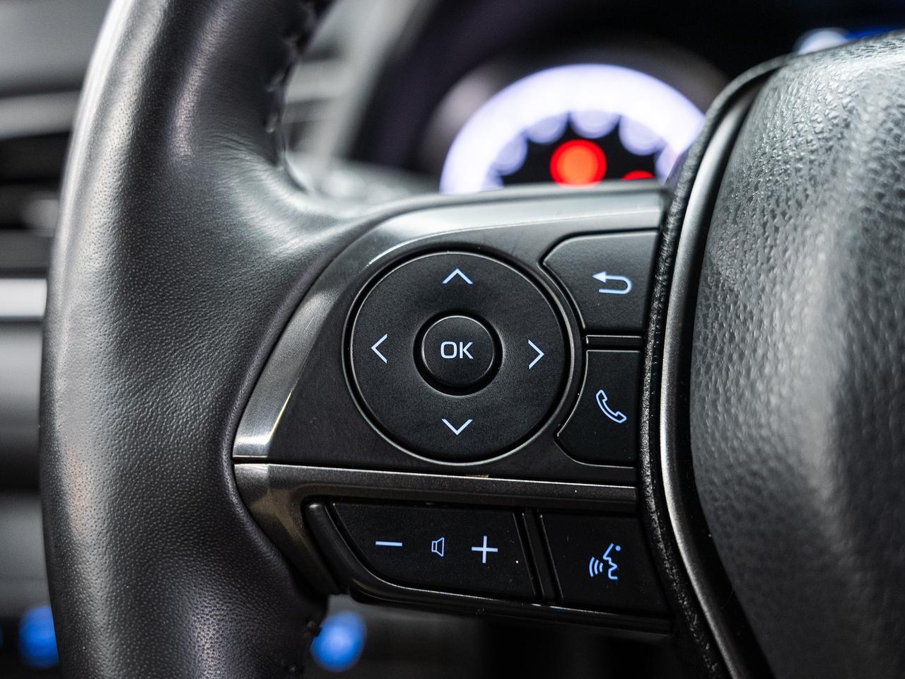 2024 Toyota Camry SE | Leather | LaneDep | Heated Seats | CarPlay