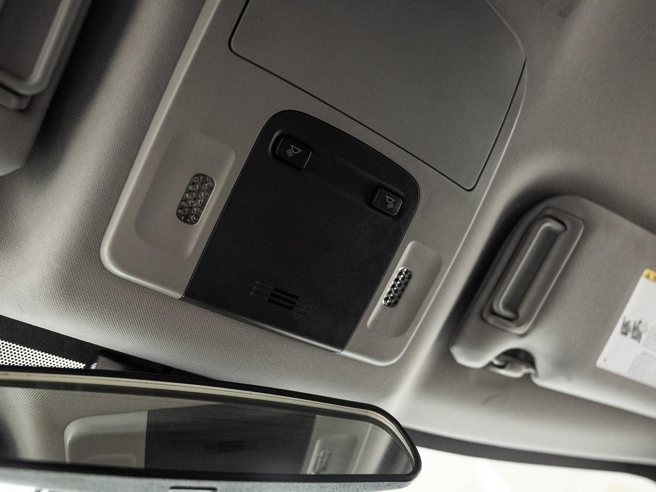 2024 Toyota Camry SE | Leather | LaneDep | Heated Seats | CarPlay Photo