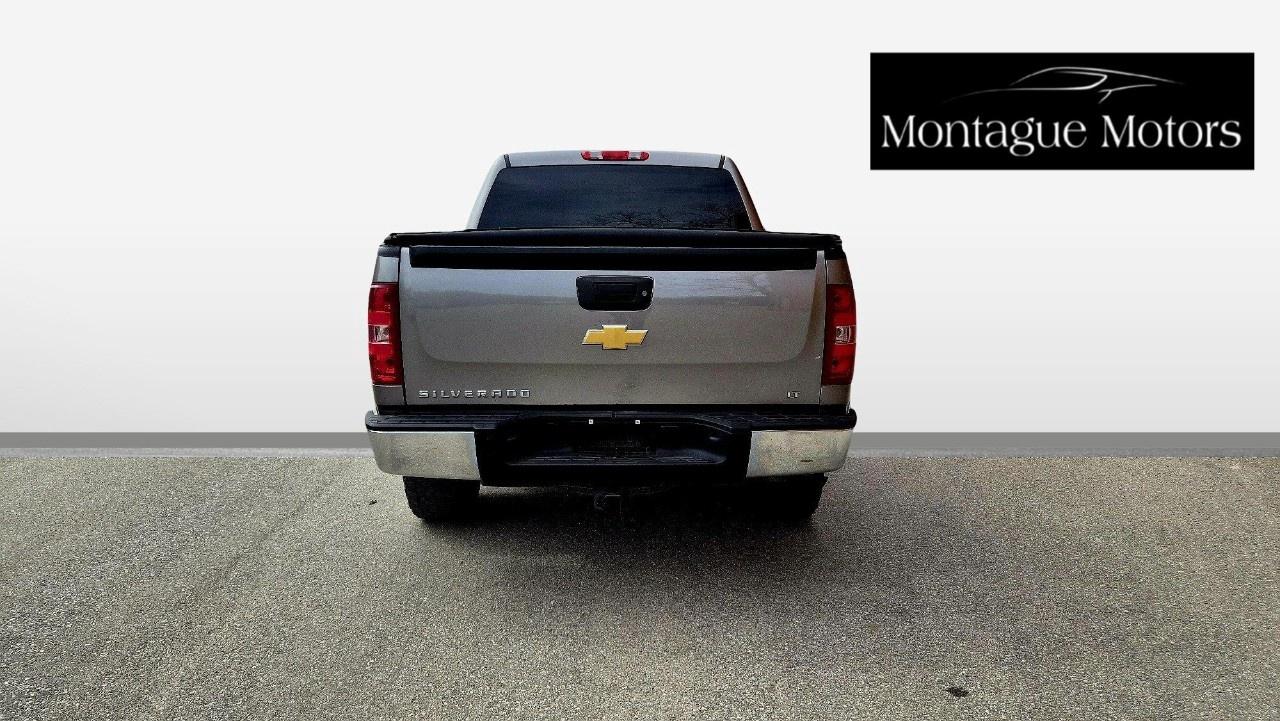 2013 Chevrolet Silverado 1500 4WD Crew Cab Short Box LT Photo
