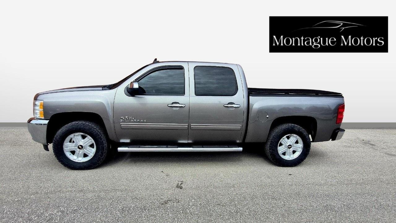 2013 Chevrolet Silverado 1500 4WD Crew Cab Short Box LT Photo
