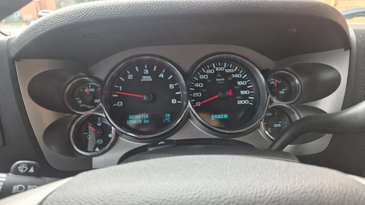 2013 Chevrolet Silverado 1500 4WD Crew Cab Short Box LT Photo