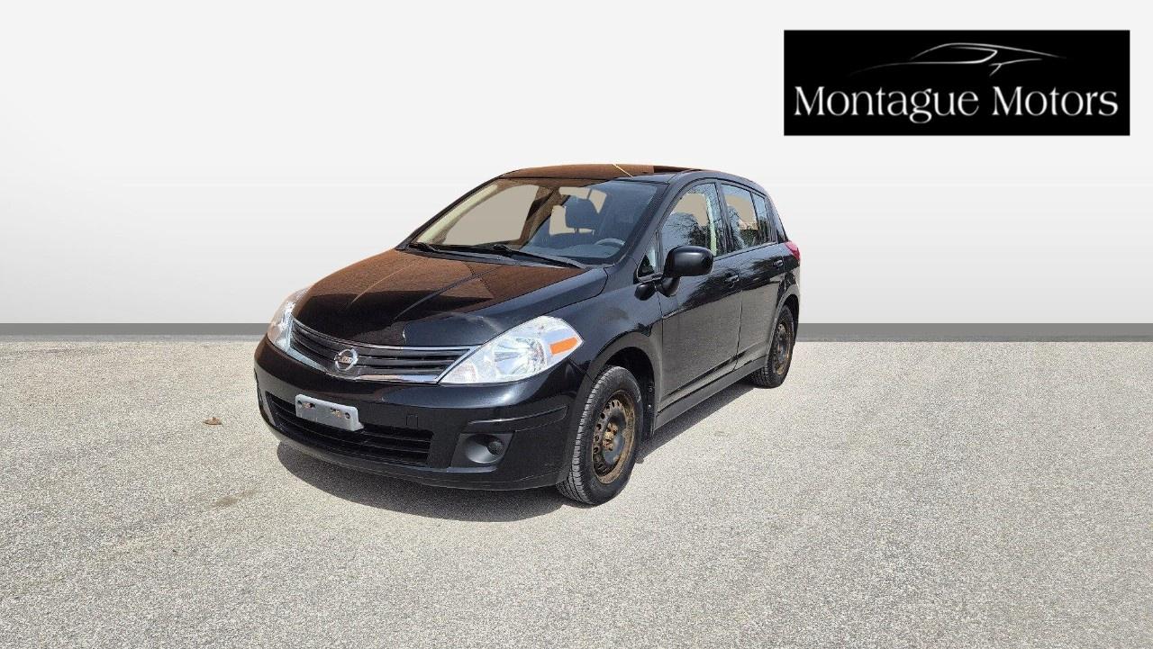 2011 Nissan Versa 5dr HB I4 Auto 1.8 S Photo0