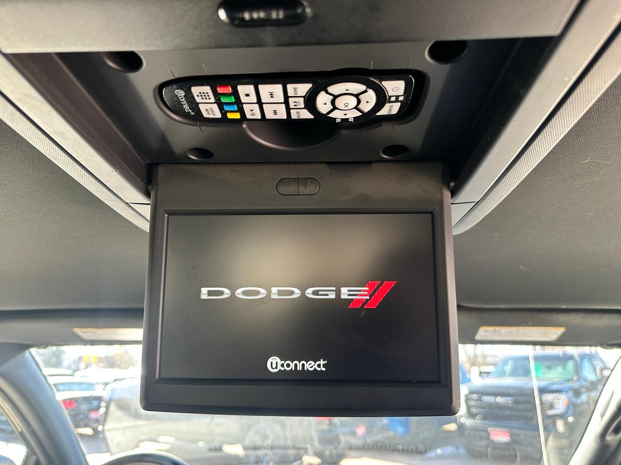 2016 Dodge Grand Caravan R/T Heated-Leather PowerGate/Doors DVD Stow'N'Go Photo