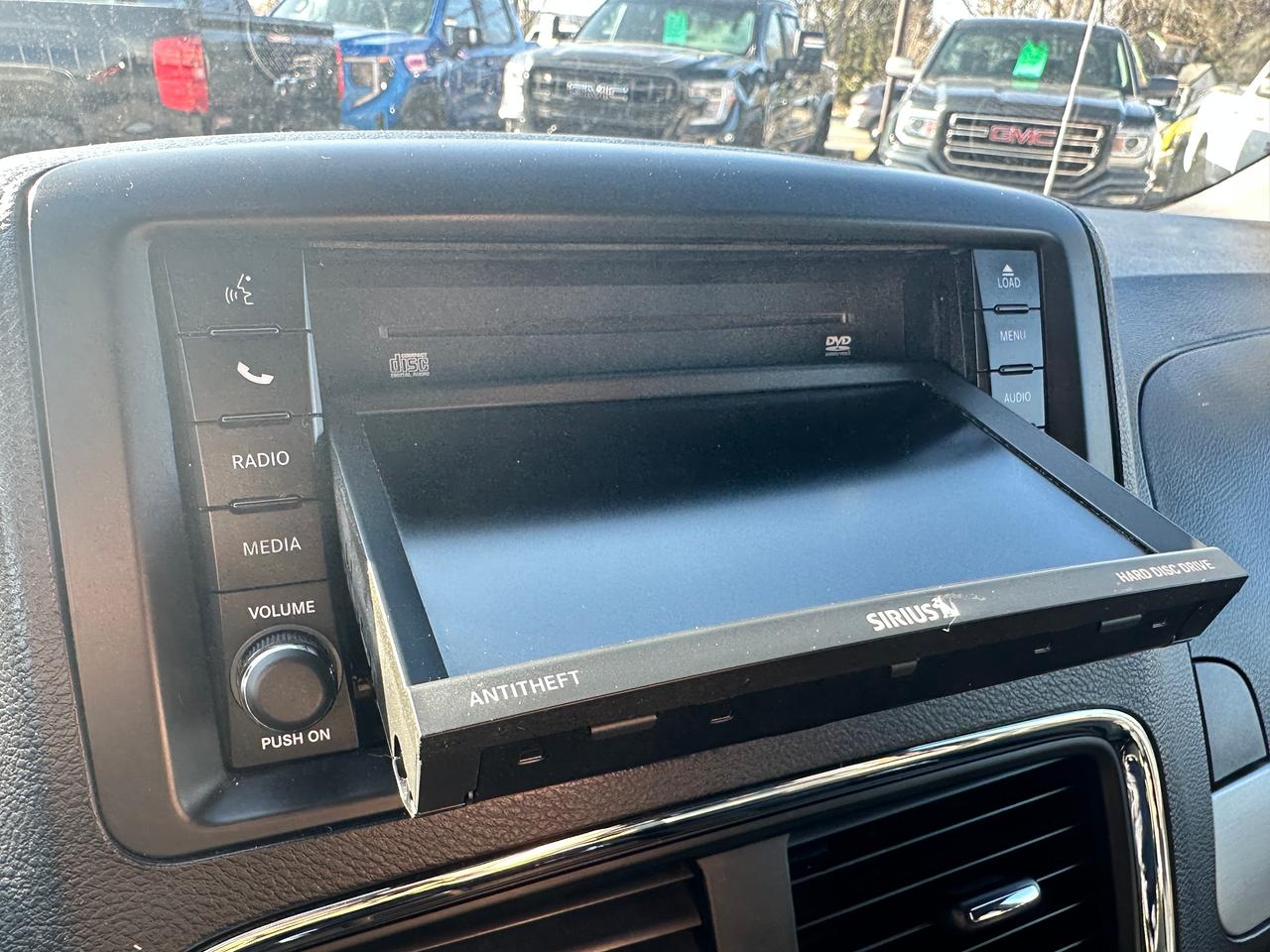 2016 Dodge Grand Caravan R/T Heated-Leather PowerGate/Doors DVD Stow'N'Go Photo