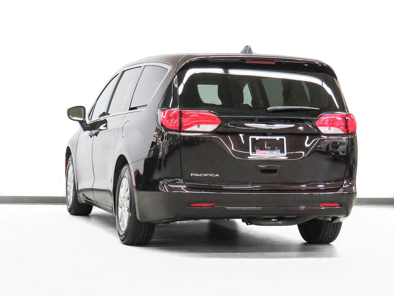 2019 Chrysler Pacifica TOURING-L | Leather | StowN'Go | BSM | CarPlay Photo