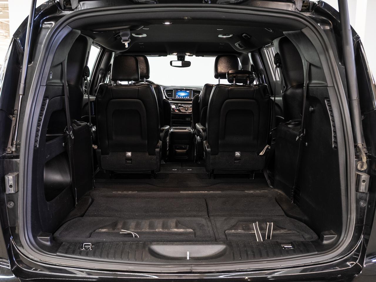 2019 Chrysler Pacifica TOURING-L | Leather | StowN'Go | BSM | CarPlay