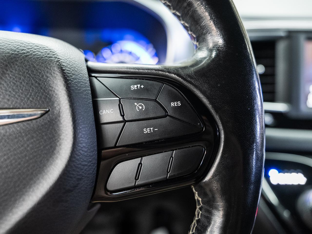 2019 Chrysler Pacifica TOURING-L | Leather | StowN'Go | BSM | CarPlay