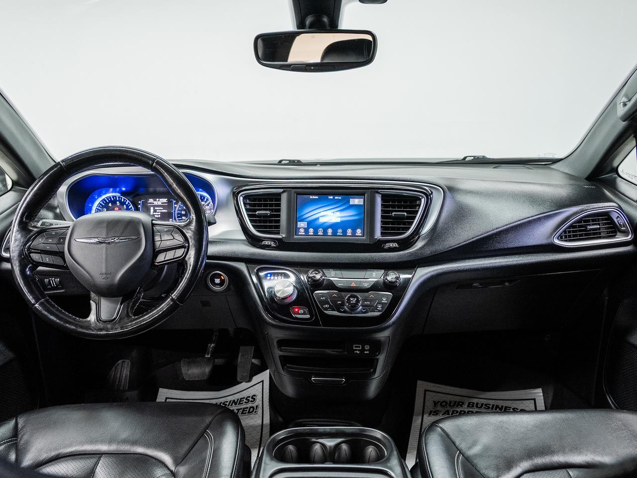 2019 Chrysler Pacifica TOURING-L | Leather | StowN'Go | BSM | CarPlay