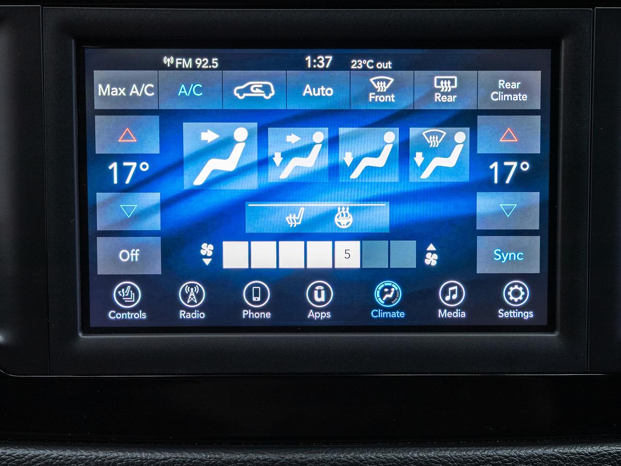 2019 Chrysler Pacifica TOURING-L | Leather | StowN'Go | BSM | CarPlay