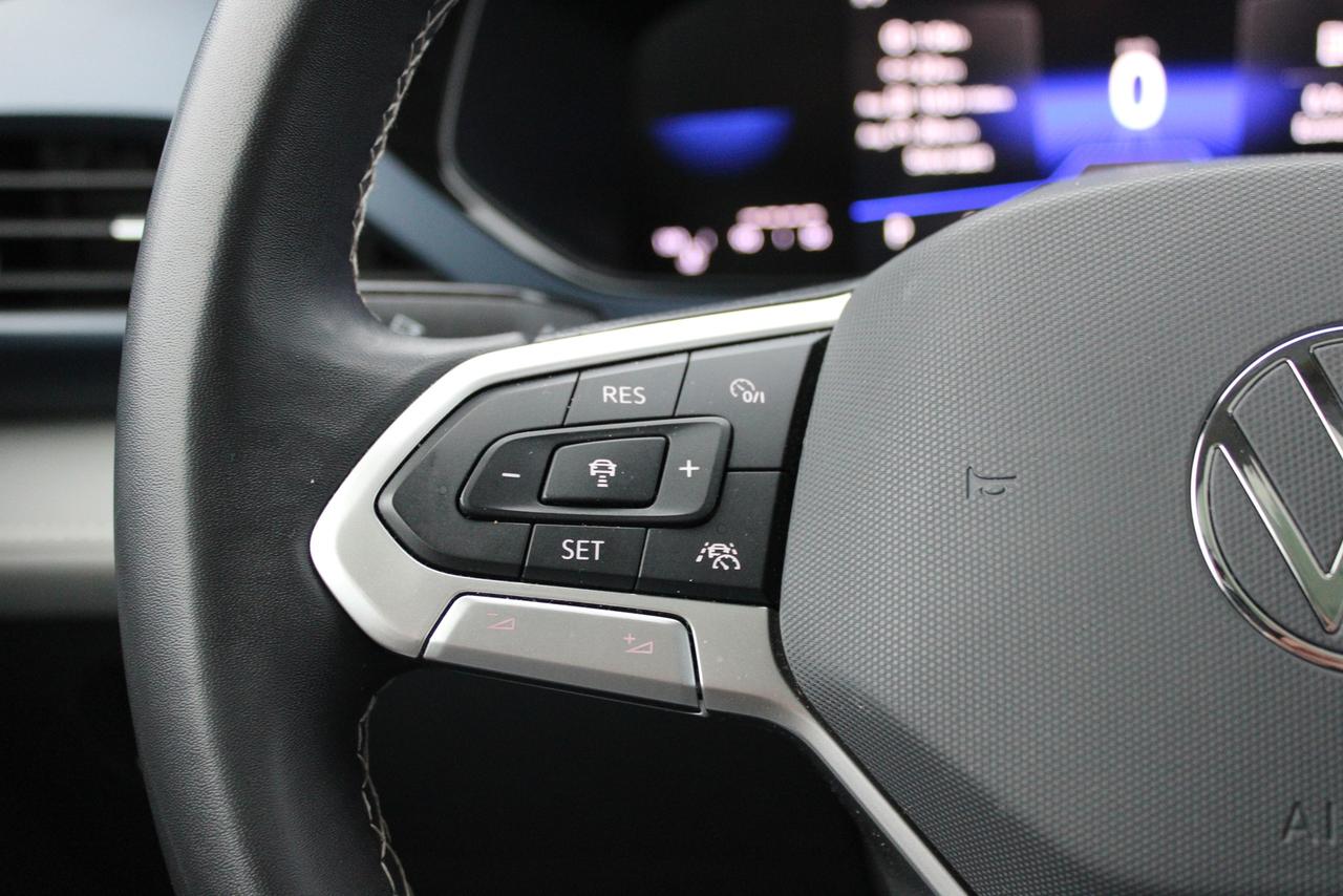 2024 Volkswagen Taos Comfortline Photo