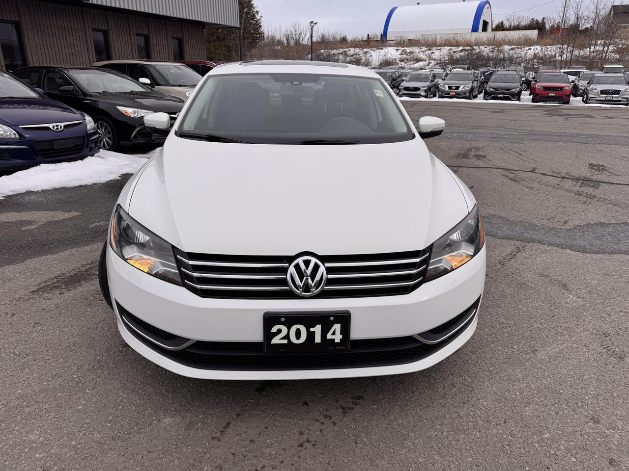 2014 Volkswagen Passat COMFORTLINE Photo