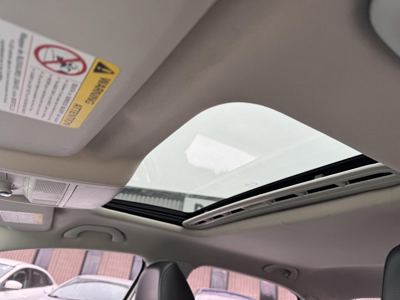 2014 Volkswagen Passat COMFORTLINE Photo