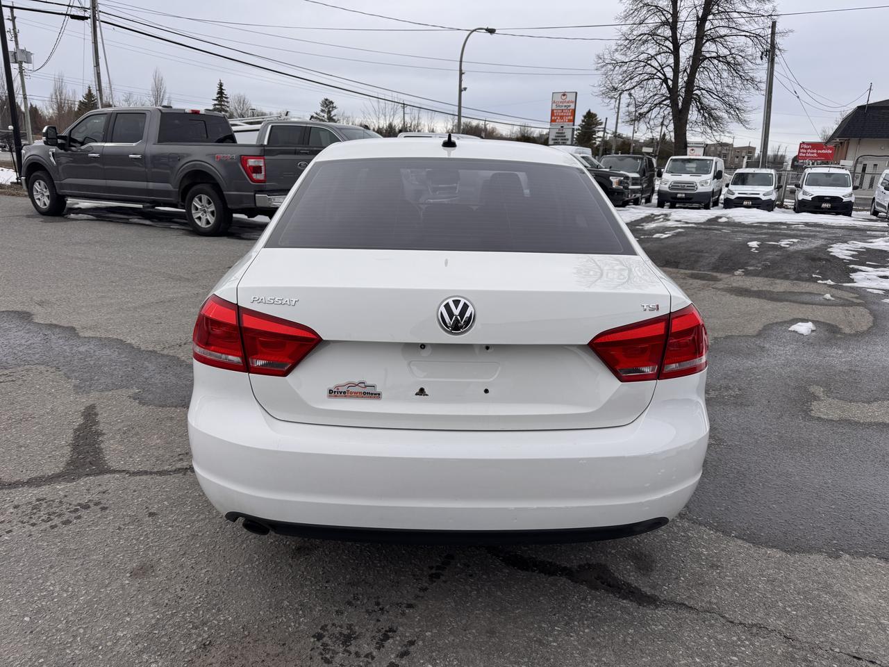 2014 Volkswagen Passat COMFORTLINE Photo3