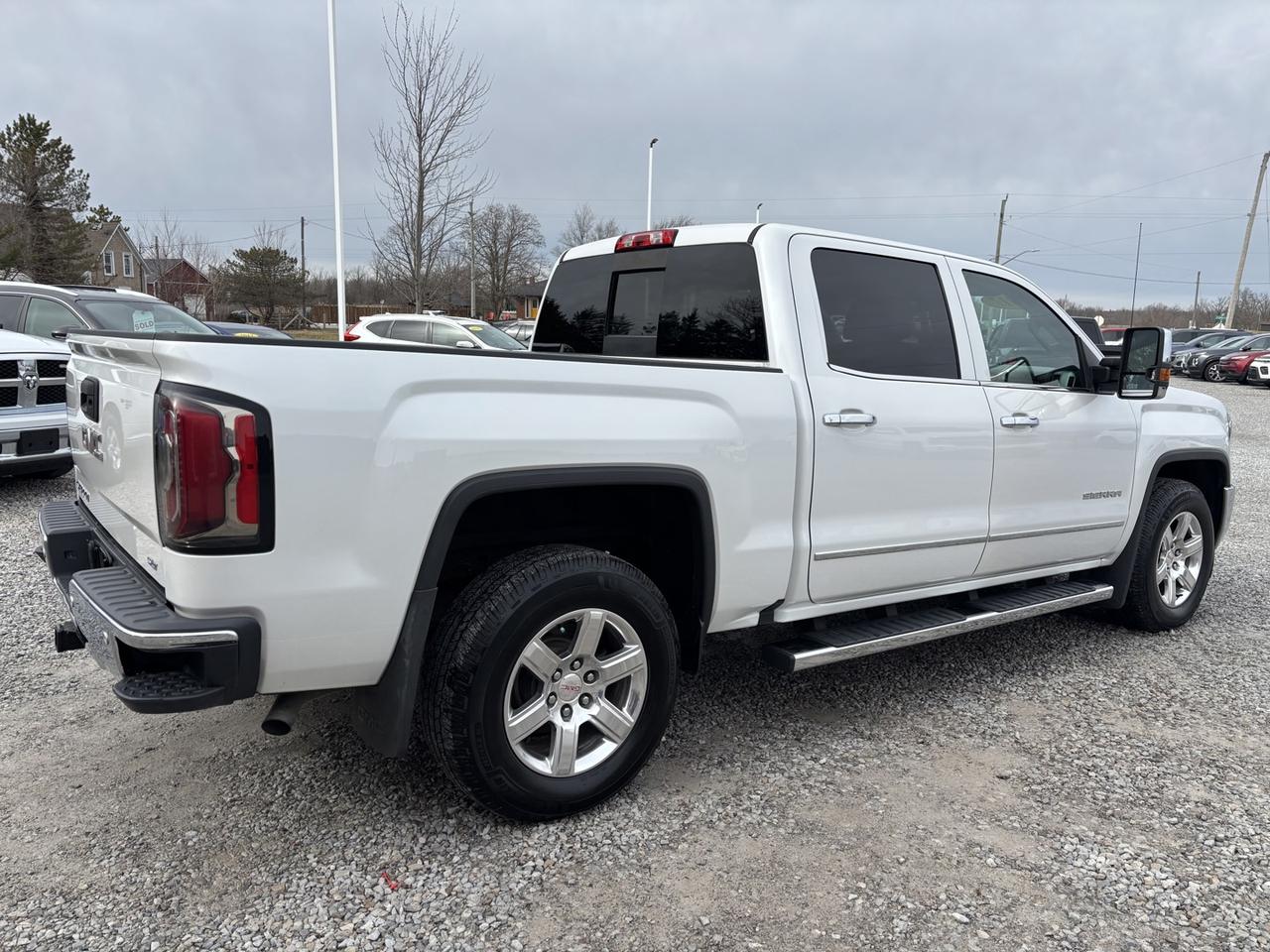 2017 GMC Sierra 1500 SLT Photo