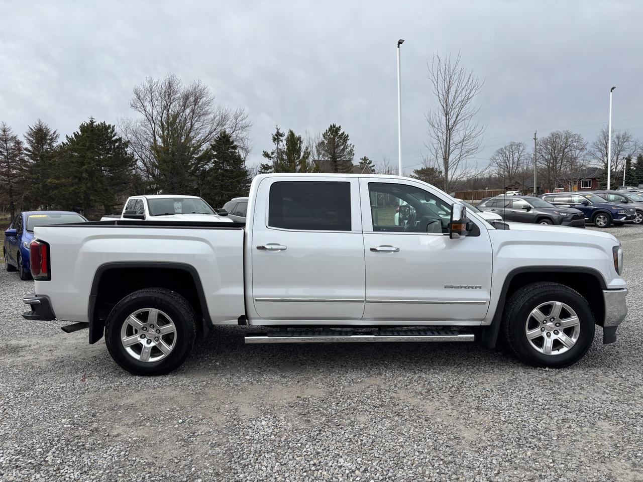2017 GMC Sierra 1500 SLT Photo