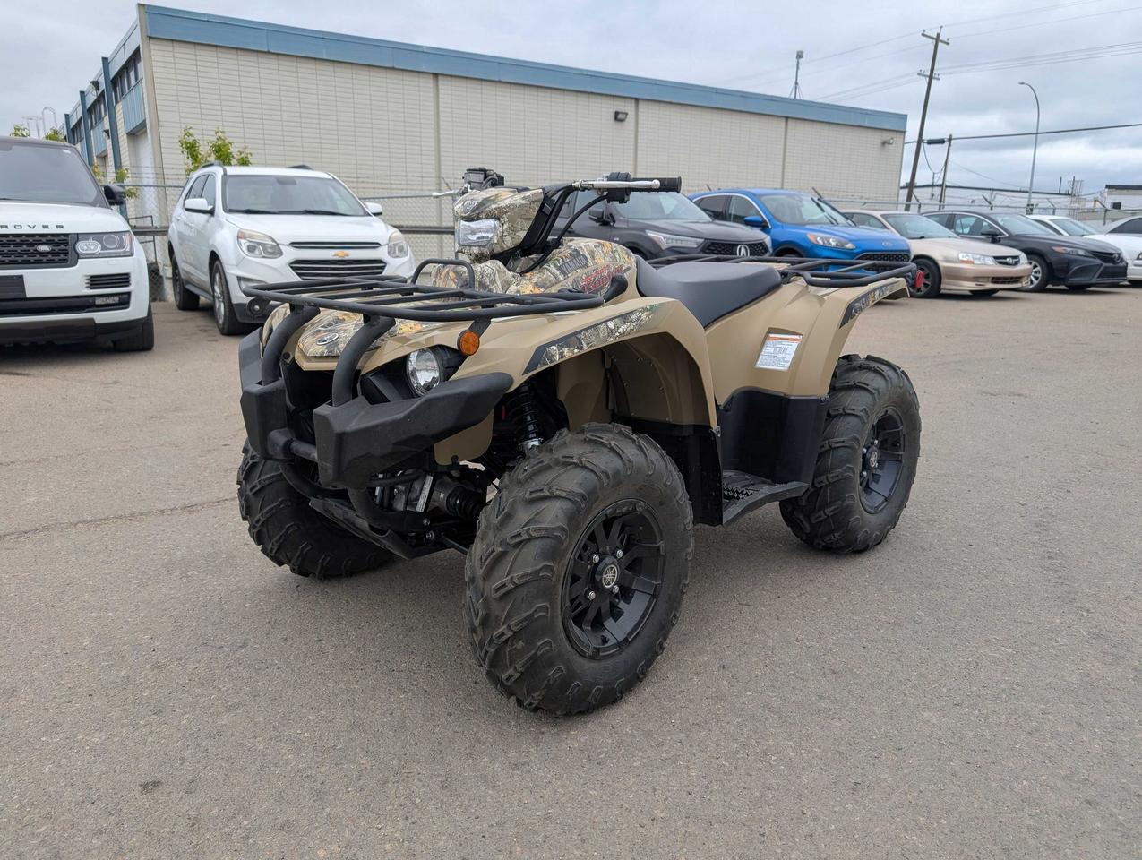<p data-start=194 data-end=495>Tough, compact, and dependable&mdash;the 2024 Yamaha Kodiak 450 is engineered to take on demanding jobs and adventurous weekends without breaking a sweat. Whether you&rsquo;re hauling gear, checking traplines, or heading deep into the bush, this mid-size ATV packs serious capability into a rider-friendly design.</p><p data-start=194 data-end=495>&nbsp;</p><p data-start=497 data-end=860>At its core, the Kodiak 450 features a proven 421cc fuel-injected engine that delivers smooth, consistent power with excellent low-end torque&mdash;perfect for towing, climbing, and rugged utility work. Paired with Yamaha&rsquo;s Ultramatic&reg; automatic transmission and On-Command&reg; 2WD/4WD system, you get seamless power delivery and reliable traction at the push of a button.</p><p data-start=497 data-end=860>&nbsp;</p><p data-start=862 data-end=1188>Built for real-world use, the Kodiak 450 offers independent double-wishbone suspension for a smooth ride over rough terrain, plus a high ground clearance for maneuverability in the bush. With a towing capacity of 1,322 lbs, front and rear cargo racks, and durable bodywork, it&rsquo;s ready to handle whatever the day throws at you.</p><p data-start=862 data-end=1188>&nbsp;</p><p data-start=1190 data-end=1342>Comfort and control come standard with ergonomic rider positioning, power steering (on EPS models), and a digital display for easy monitoring on the go.</p><p data-start=1190 data-end=1342>&nbsp;</p><p data-start=210 data-end=577>&nbsp;</p><p data-start=1344 data-end=1559>From farm work to trail rides, the 2024 Kodiak 450 is the perfect blend of strength, simplicity, and Yamaha reliability. Contact us today for flexible financing options and Canada-wide delivery!</p>