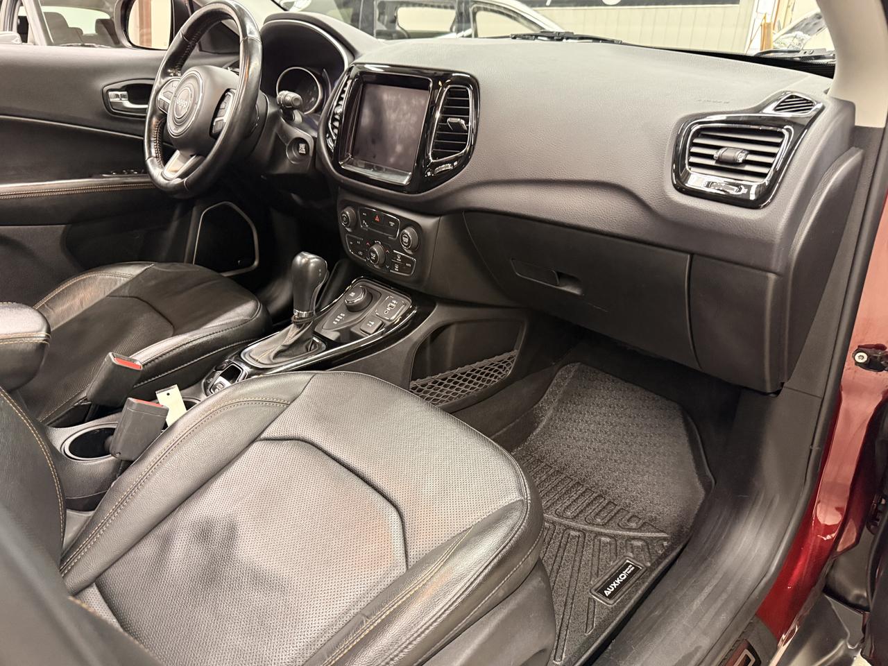 2021 Jeep Compass LIMITED Photo
