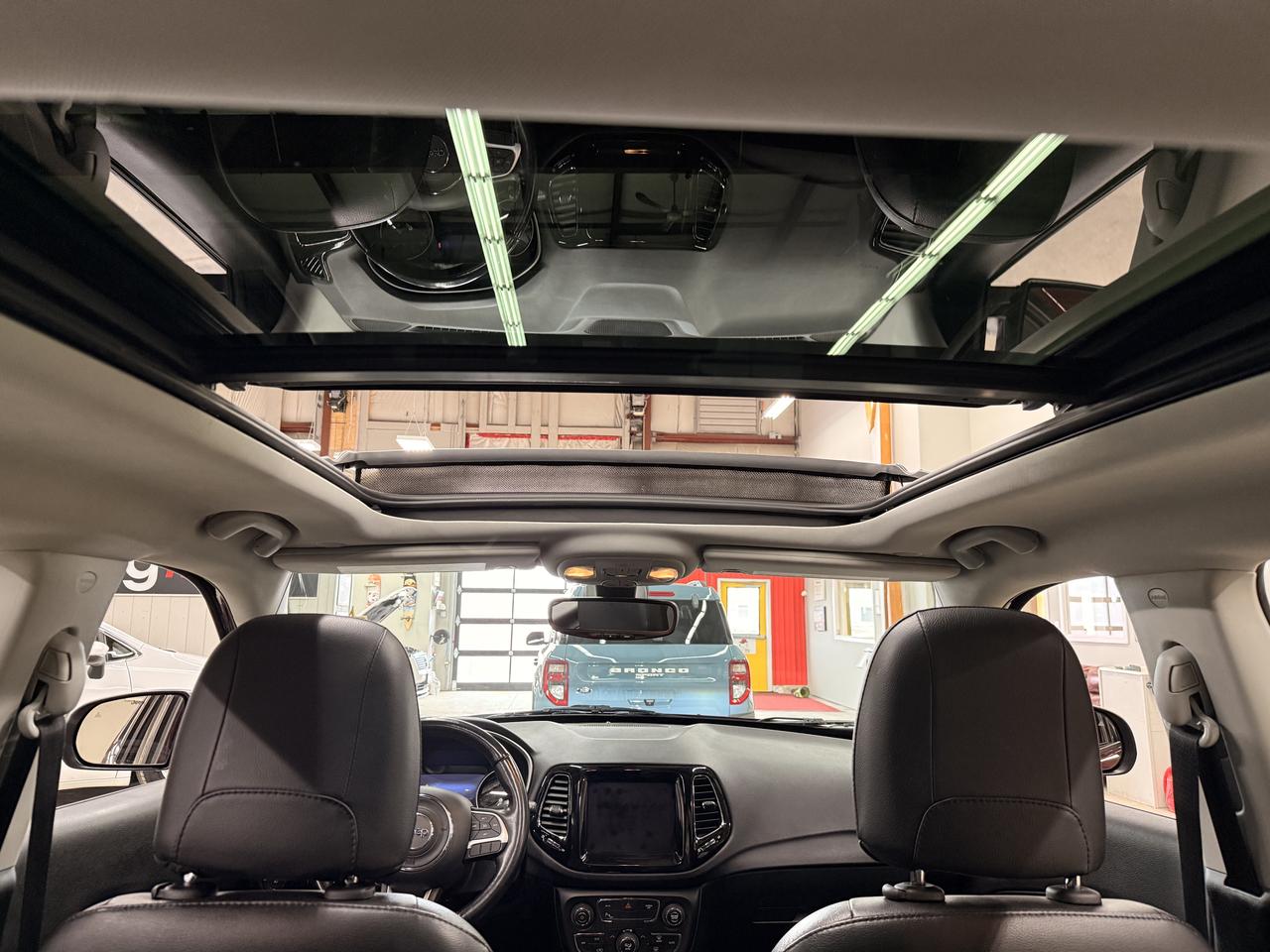 2021 Jeep Compass LIMITED Photo