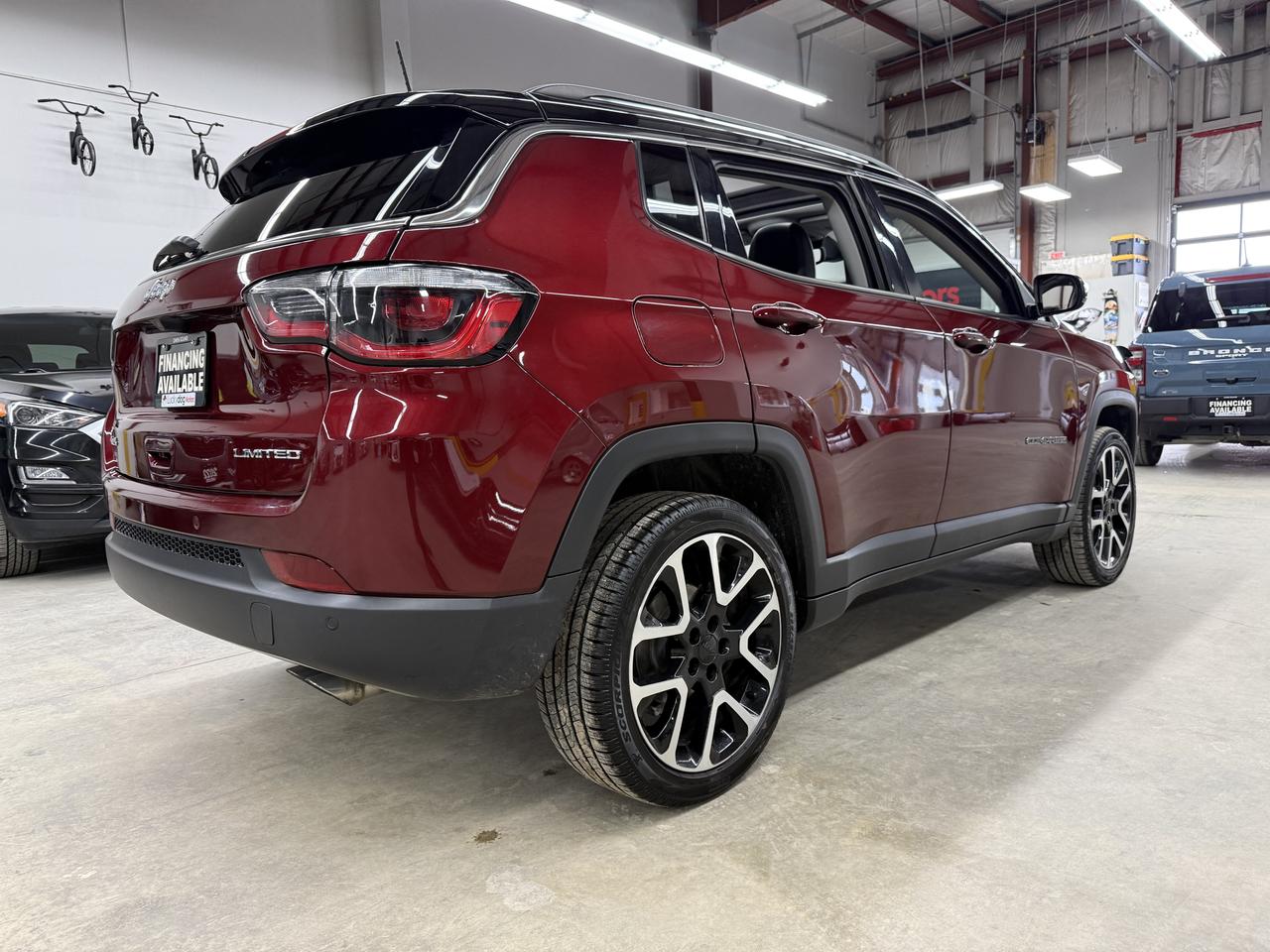 2021 Jeep Compass LIMITED Photo