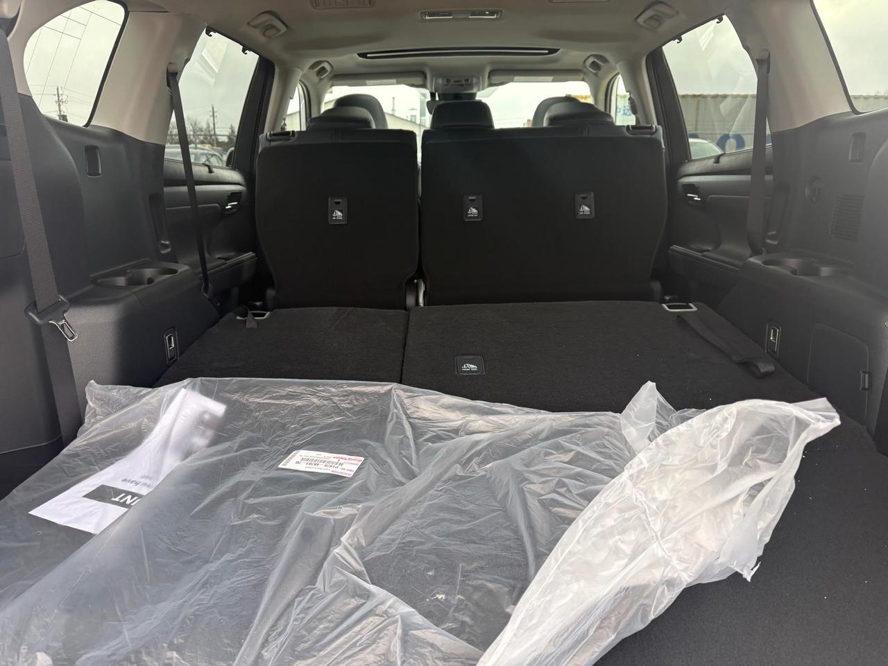 2026 Toyota Highlander HYBRID XLE Photo