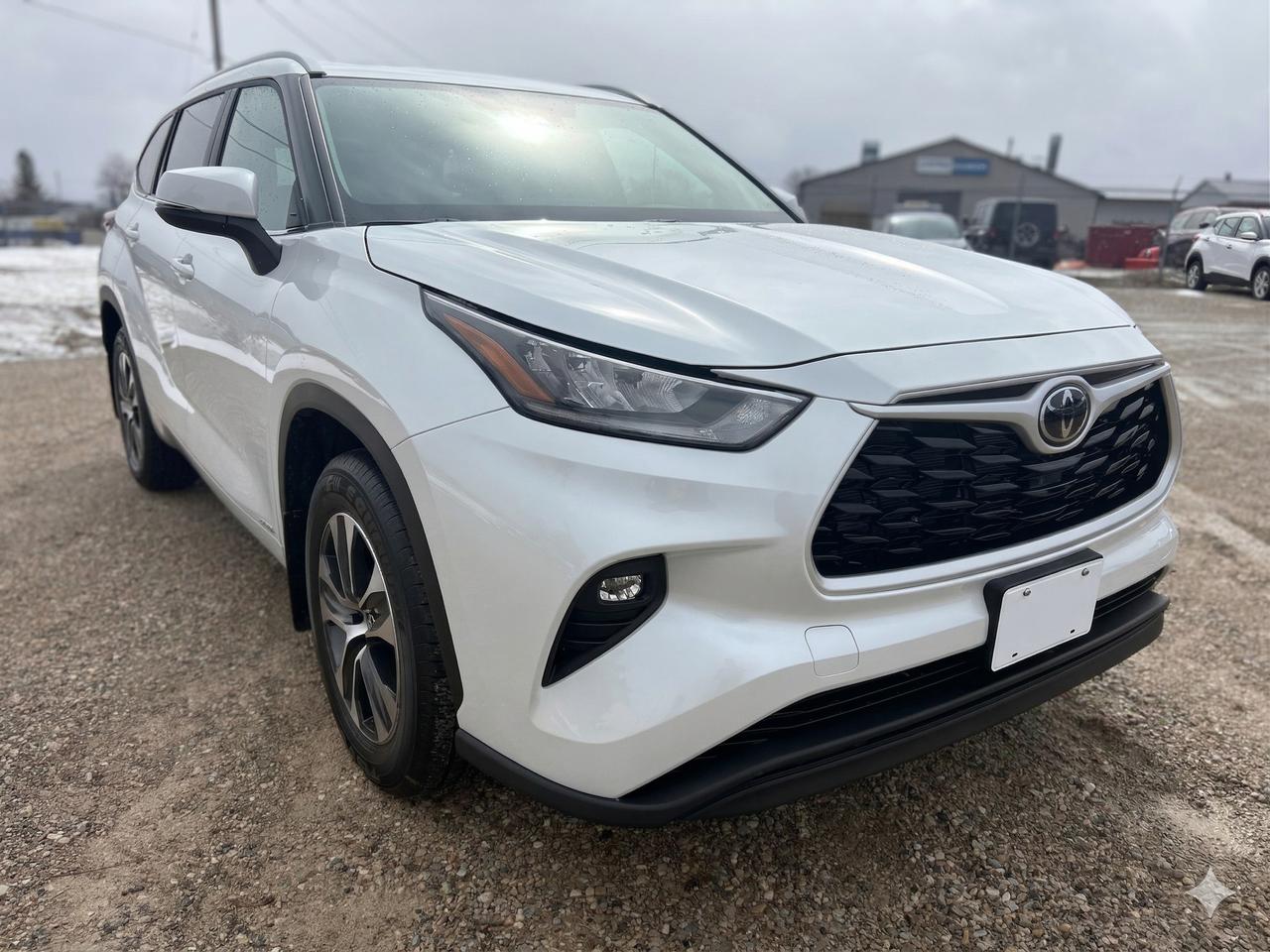 2026 Toyota Highlander HYBRID XLE Photo