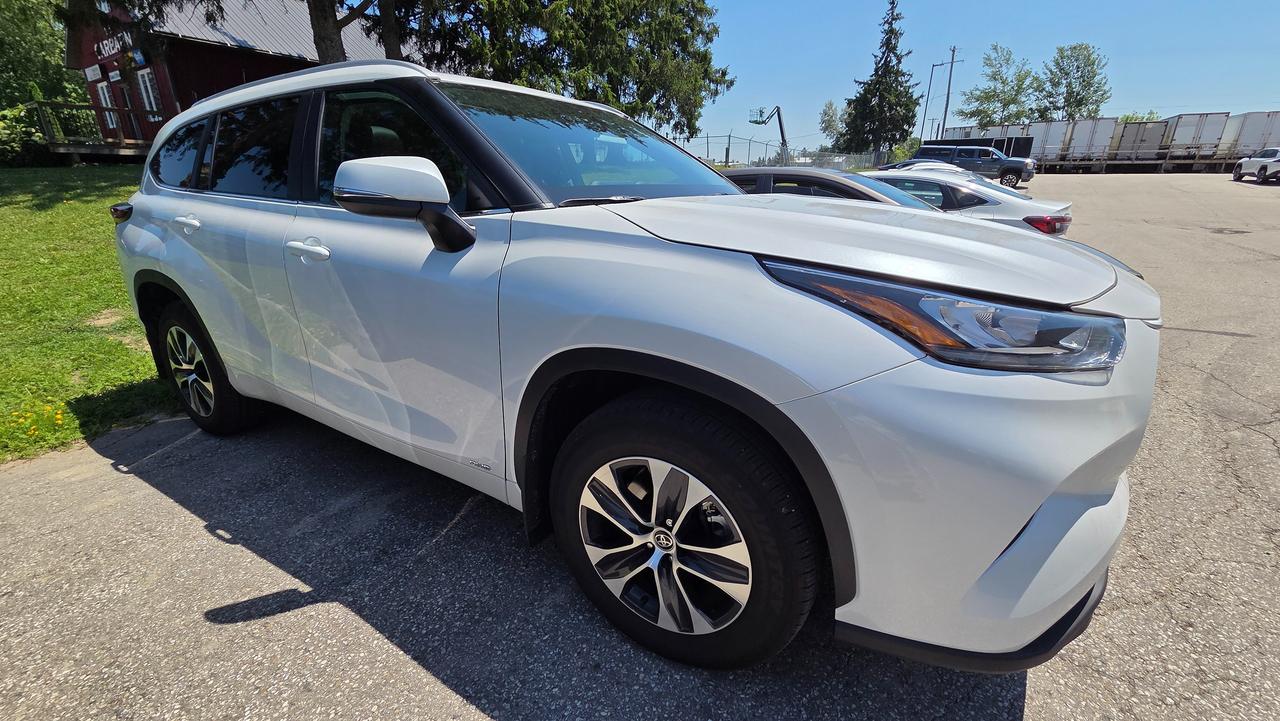 2026 Toyota Highlander HYBRID XLE Photo