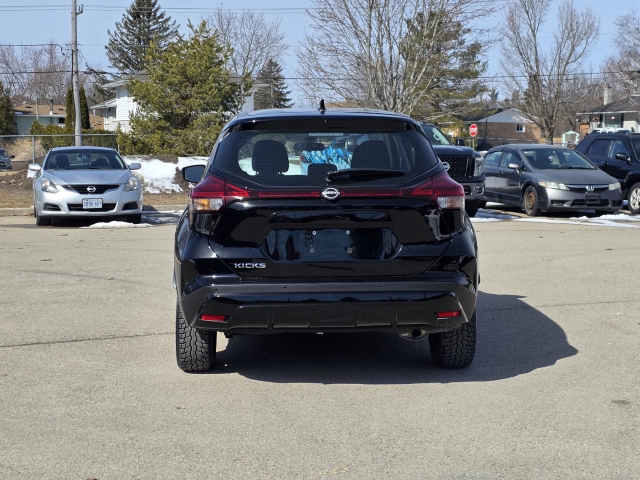 2024 Nissan Kicks S Photo