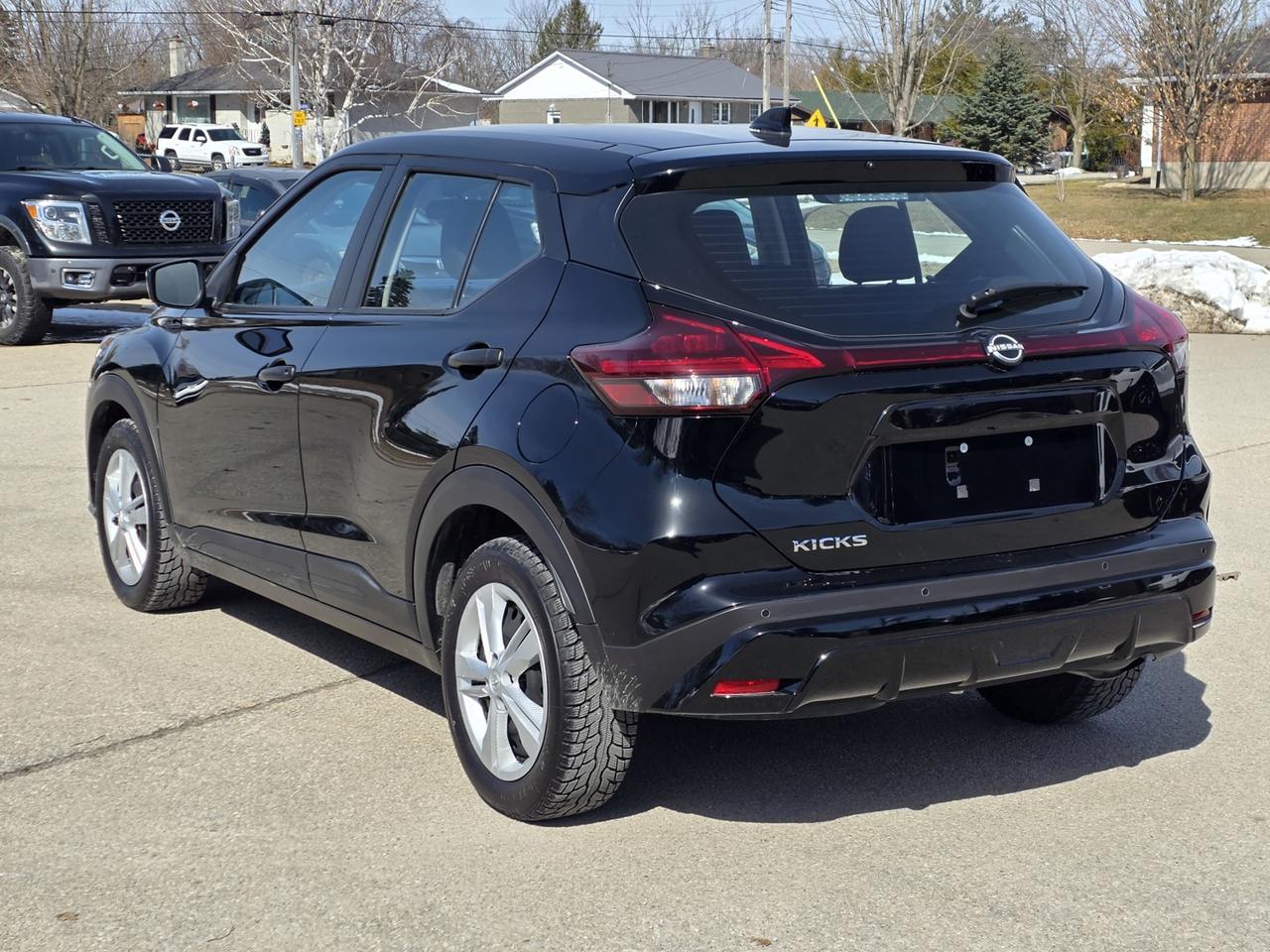 2024 Nissan Kicks S Photo