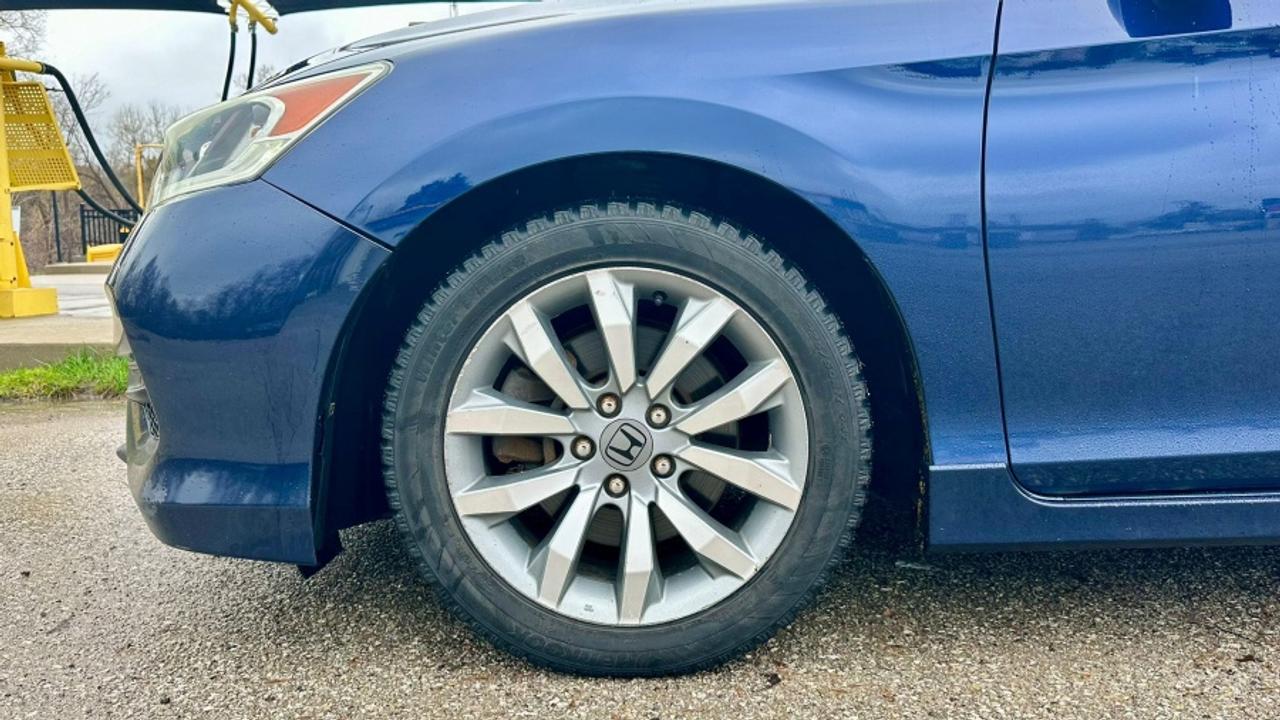 2016 Honda Accord * SPORT * NO ACCIDENTS SPORT Photo