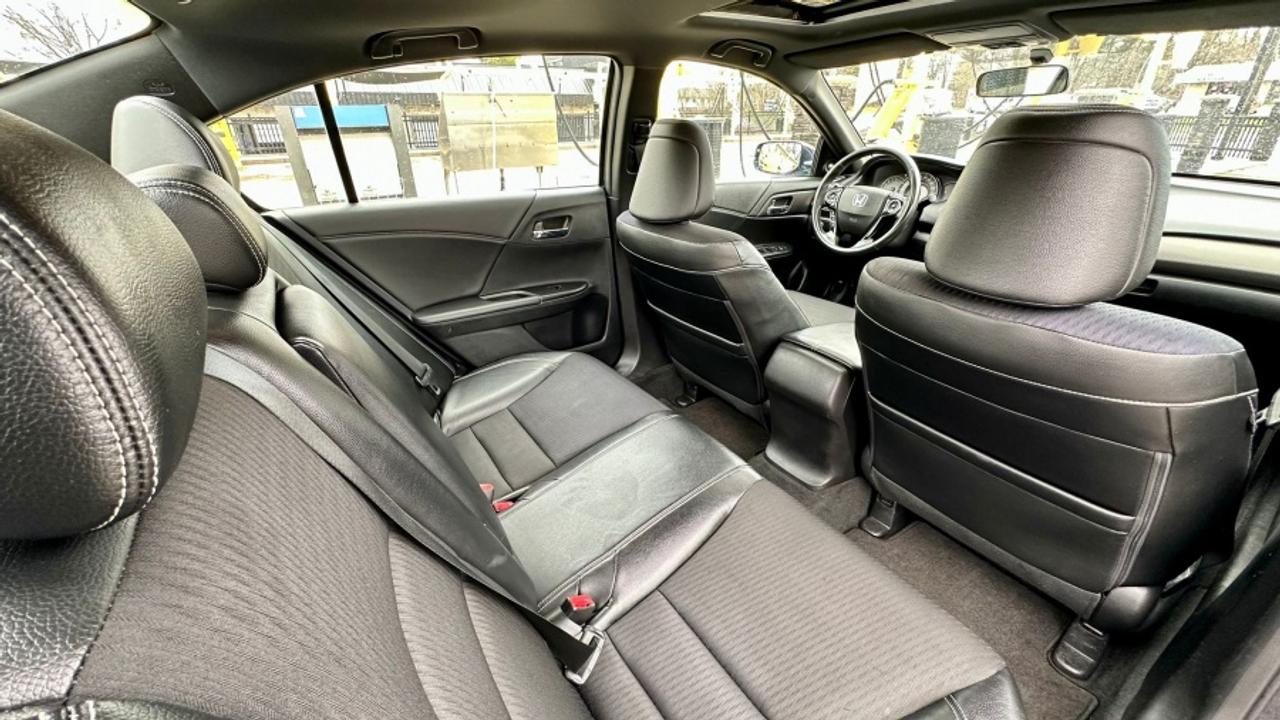 2016 Honda Accord * SPORT * NO ACCIDENTS SPORT Photo