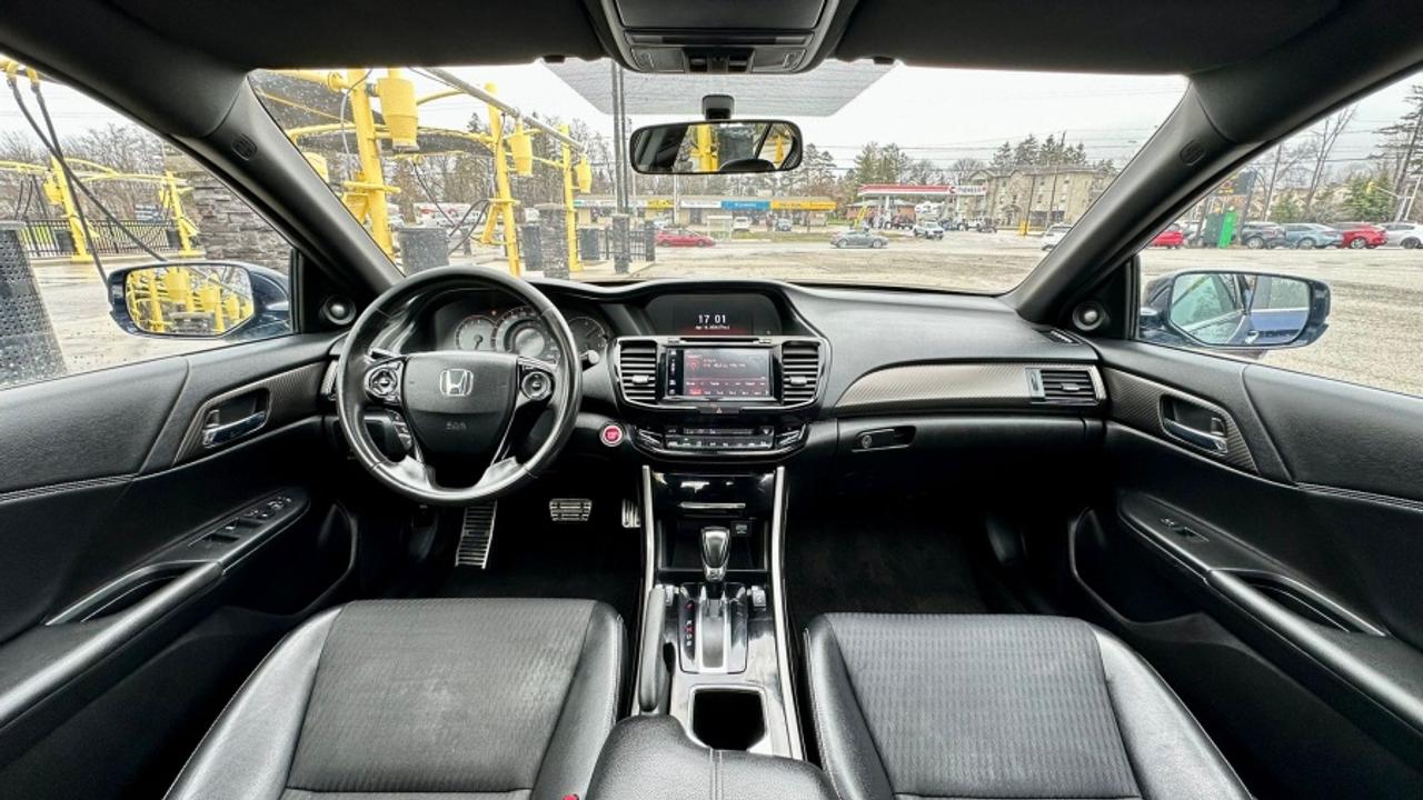 2016 Honda Accord * SPORT * NO ACCIDENTS SPORT Photo