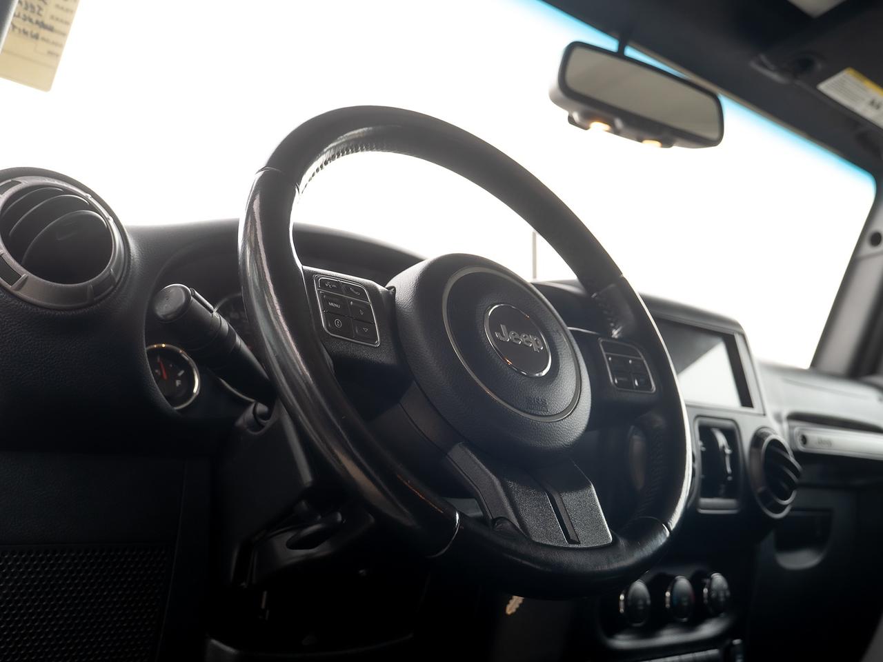 2018 Jeep Wrangler Willys Wheeler 4x4 LIFT/RIMS/TIRES Photo32