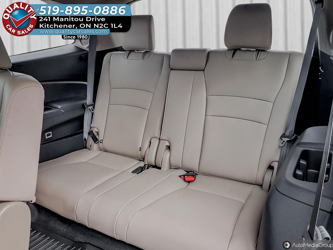 2021 Honda Pilot Touring *LEATHER-SUNROOF-NAVIGATION-DVD PLAYER* Photo