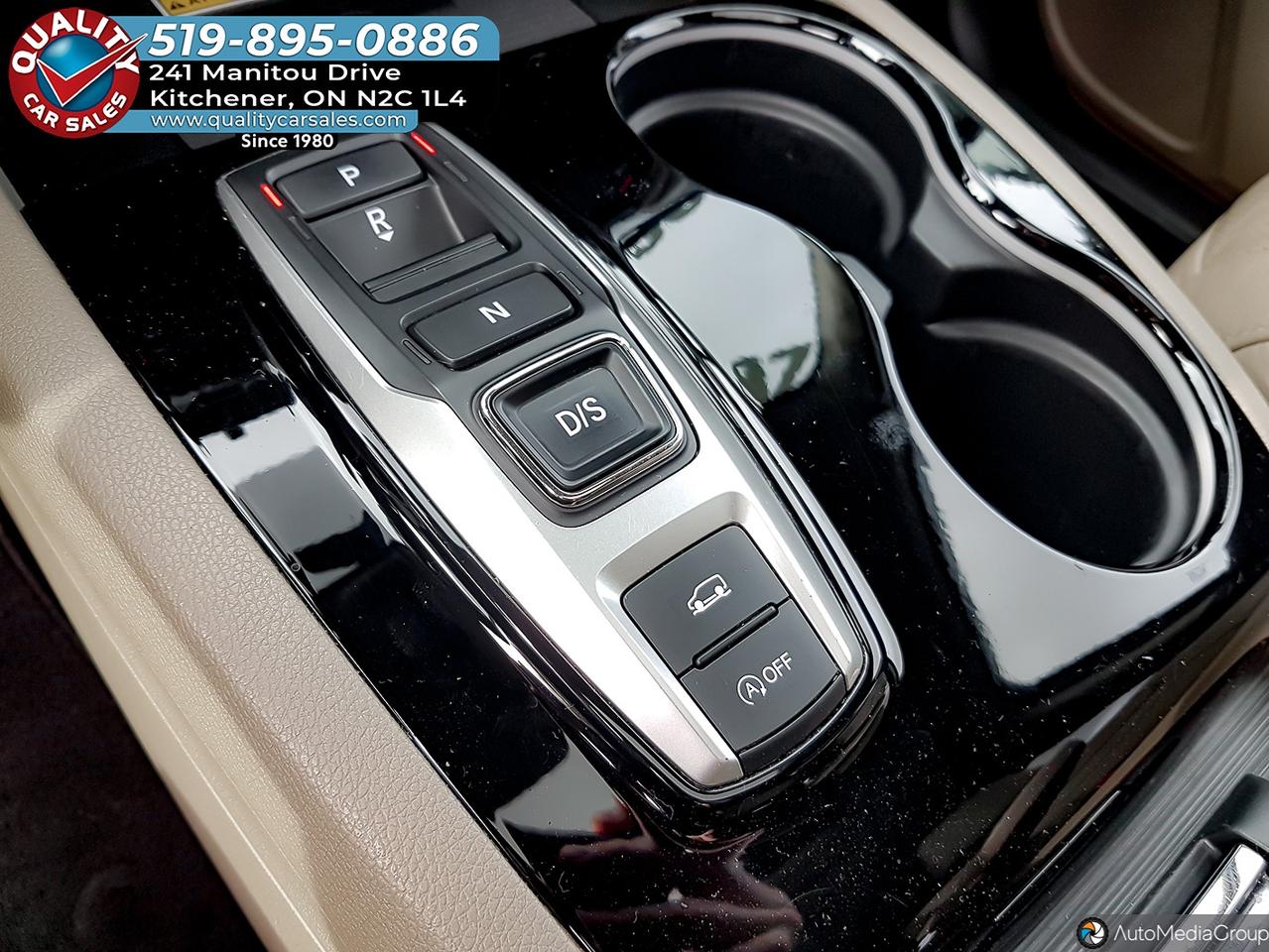 2021 Honda Pilot Touring *LEATHER-SUNROOF-NAVIGATION-DVD PLAYER* Photo