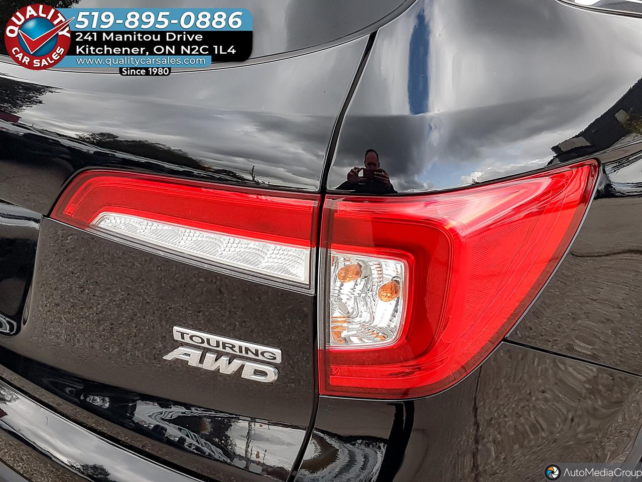 2021 Honda Pilot Touring *LEATHER-SUNROOF-NAVIGATION-DVD PLAYER* Photo