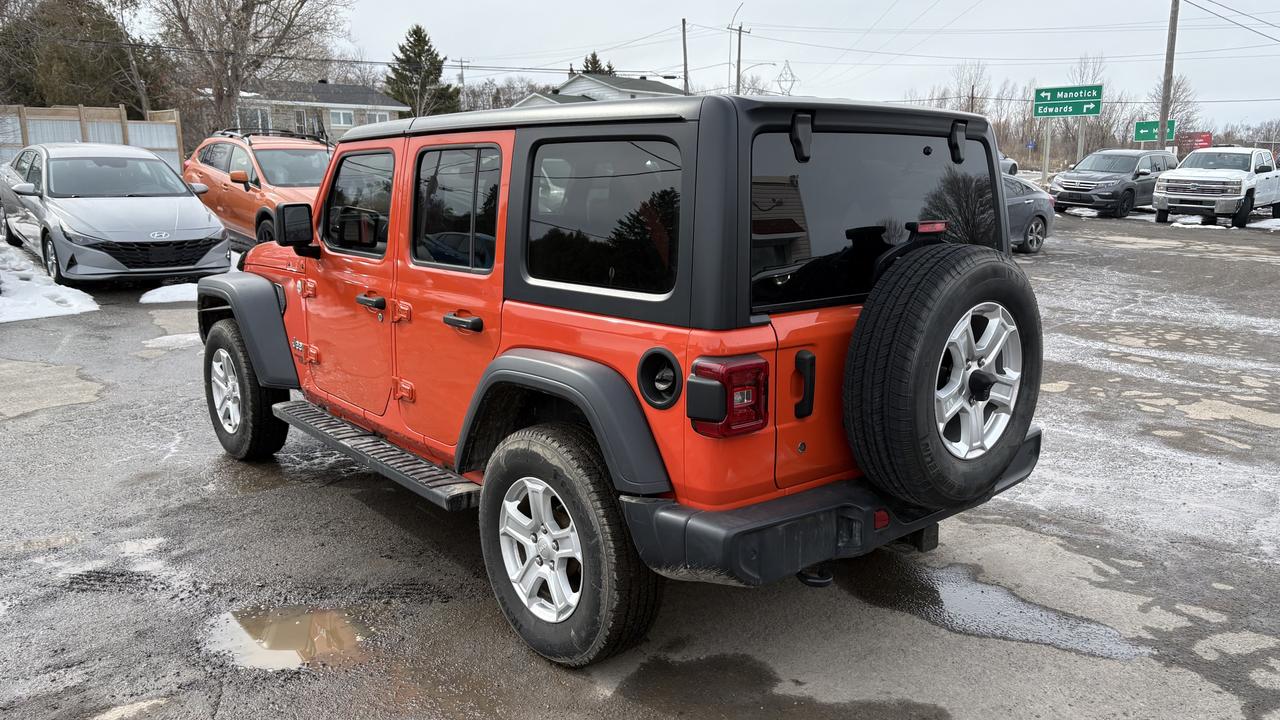 2020 Jeep Wrangler SPORT Photo