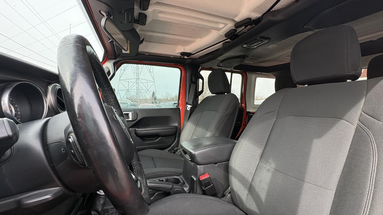 2020 Jeep Wrangler SPORT Photo