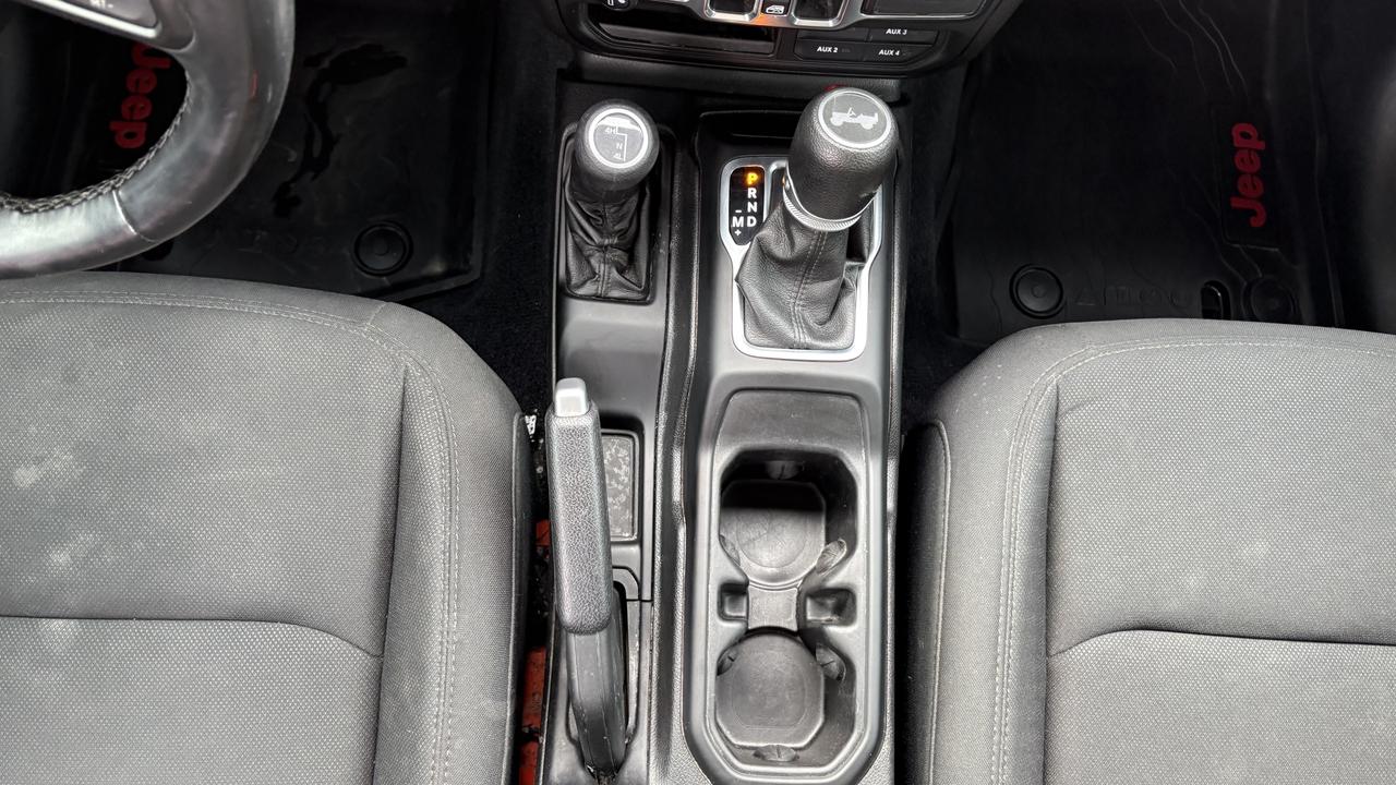 2020 Jeep Wrangler SPORT Photo