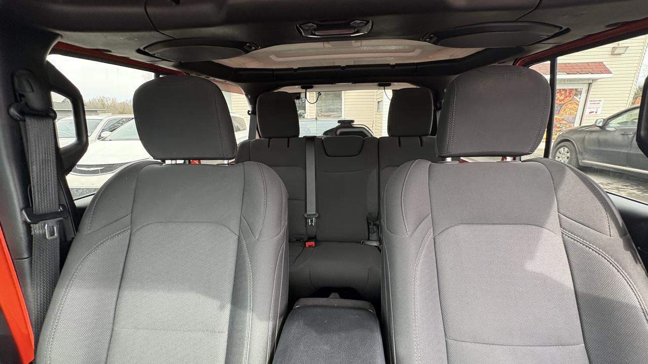 2020 Jeep Wrangler SPORT Photo