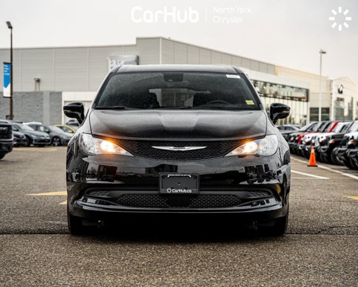 2026 Dodge Grand Caravan SXT Photo2