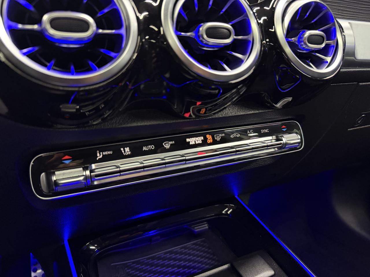 2020 Mercedes-Benz GLB AMG PKG|7 PASS|BACKUP|FCW|BSM|CARPLAY| Photo