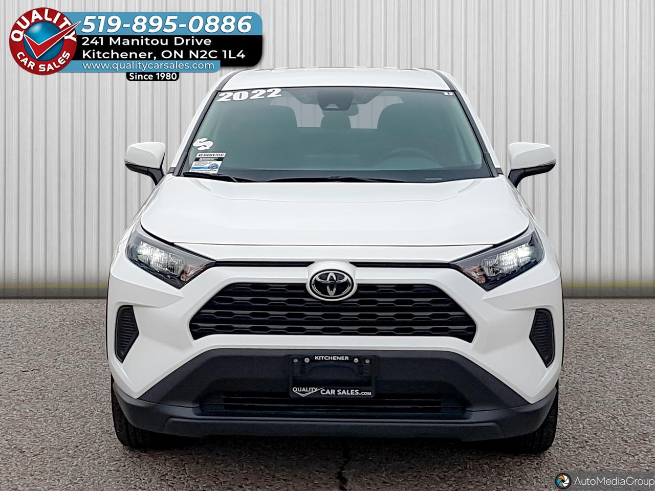2022 Toyota RAV4 LE AWD *HEATED SEATS* Photo